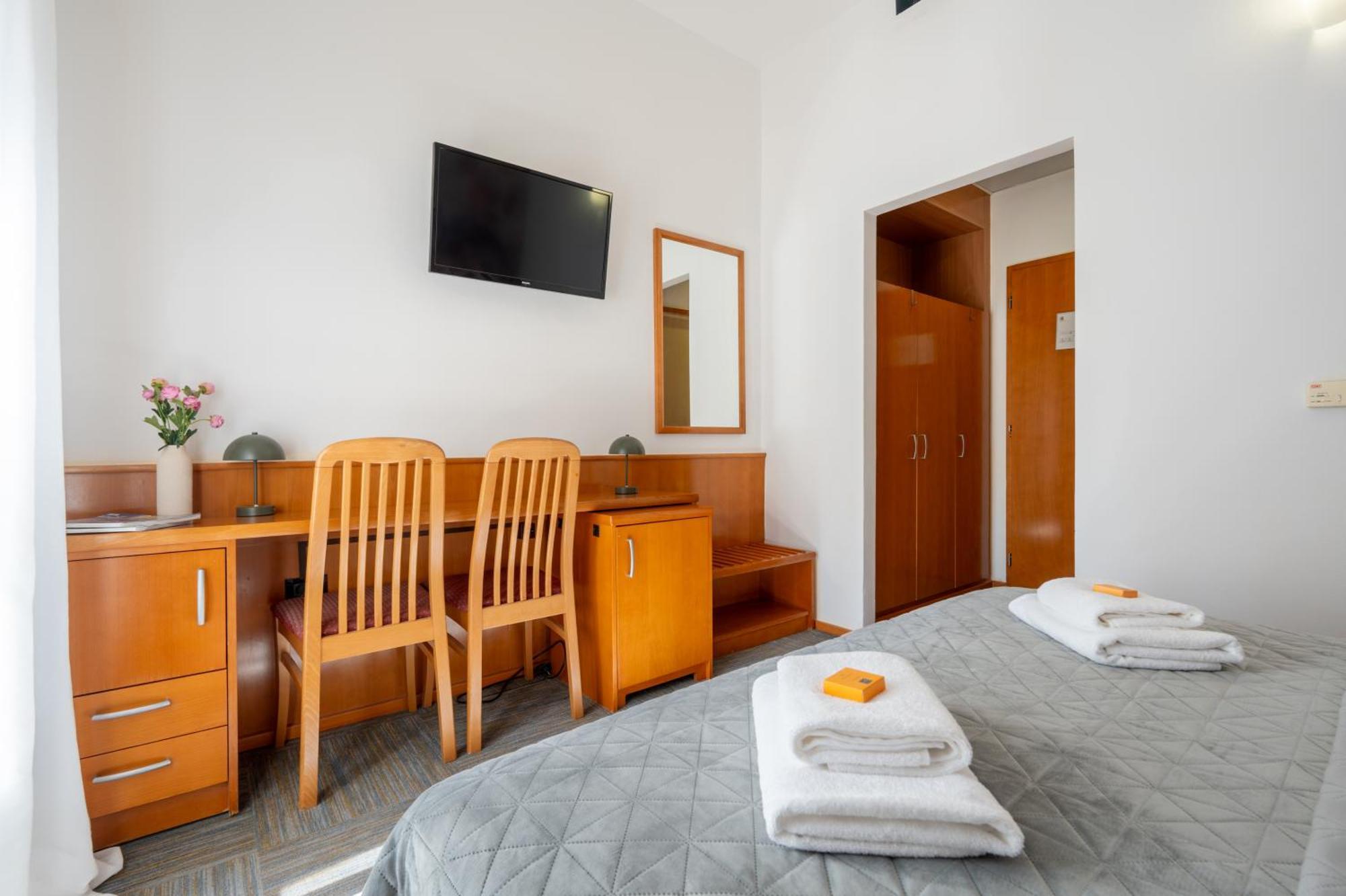 Newly Renovated Hotel Kastil 볼 객실 사진