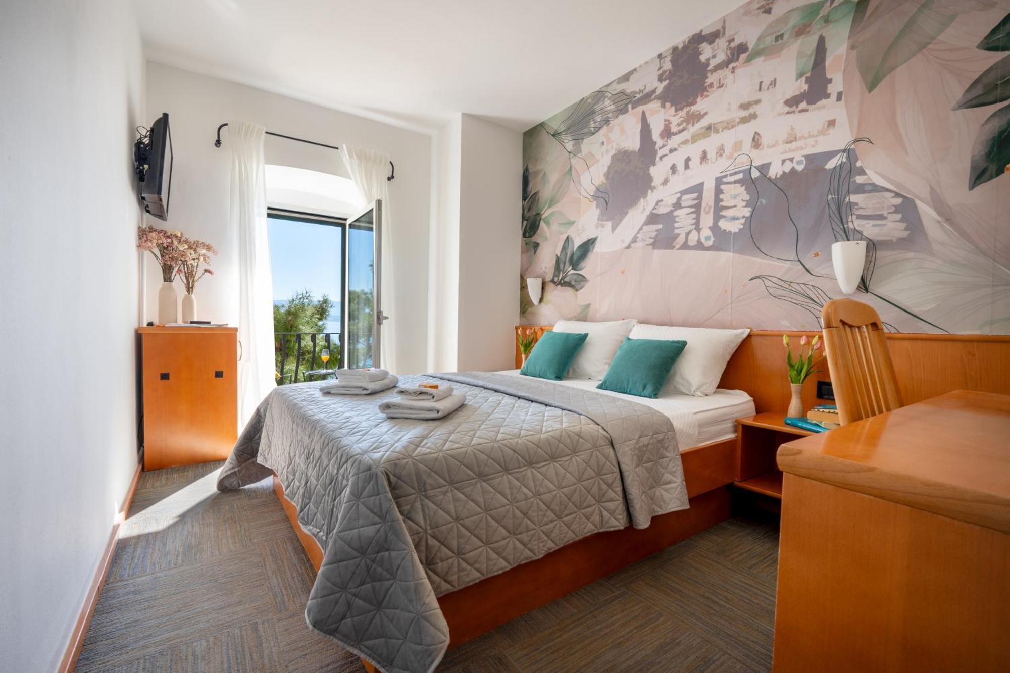 Newly Renovated Hotel Kastil 볼 외부 사진